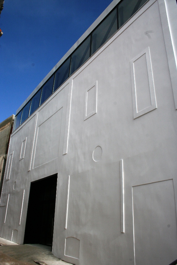 foto Fachada del Centro Tecnológico de Audiovisuales CTA_fachada