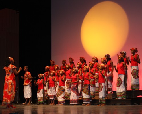 Actuación Malagasy-1
