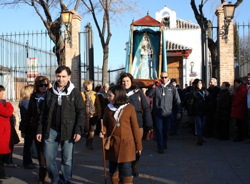 Virgen sale Humilladero