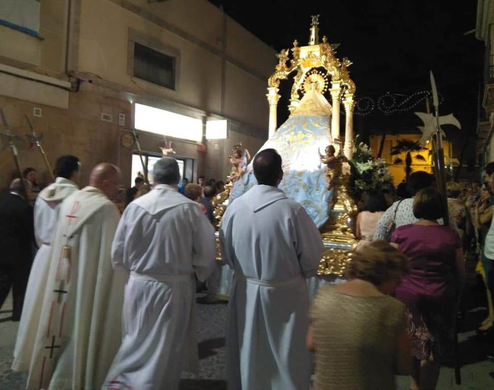 Procesión final novenario