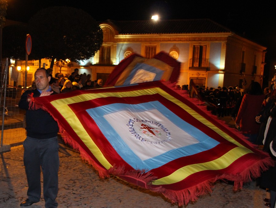Foto virgen peñarroya banderas Copia de -Virgen de Peñarroya-despedida baile de las banderas