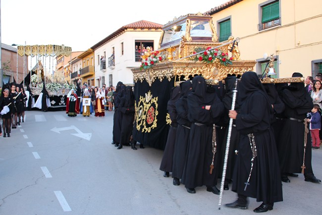 Sepulcroy Soledad saliendo desde Santa Quiteria