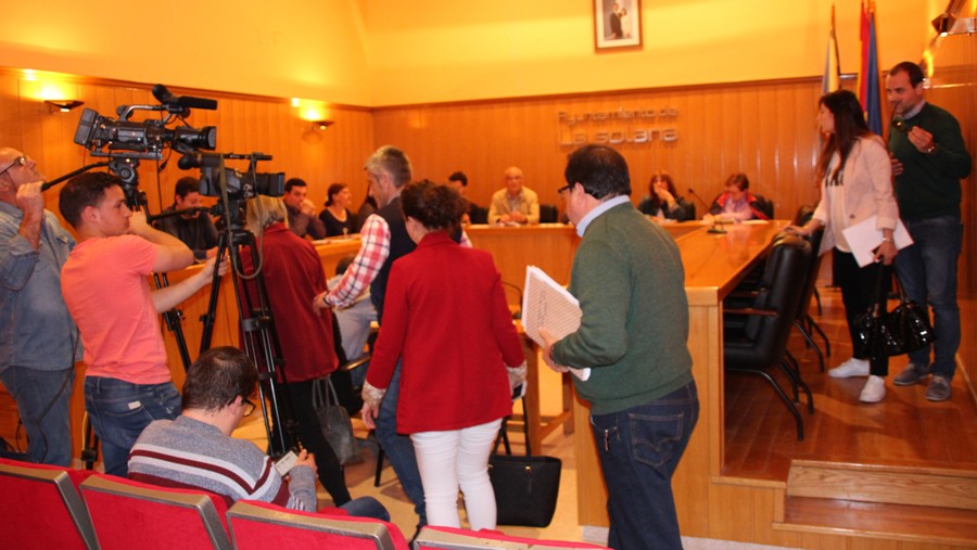 Copia de Pleno grupo PP abandona el salón