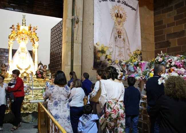 Ofrenda floral