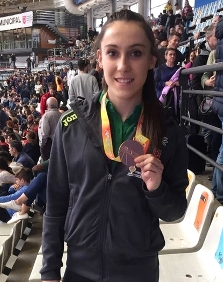 Paula Sevilla bronce absoluto indoor 2018