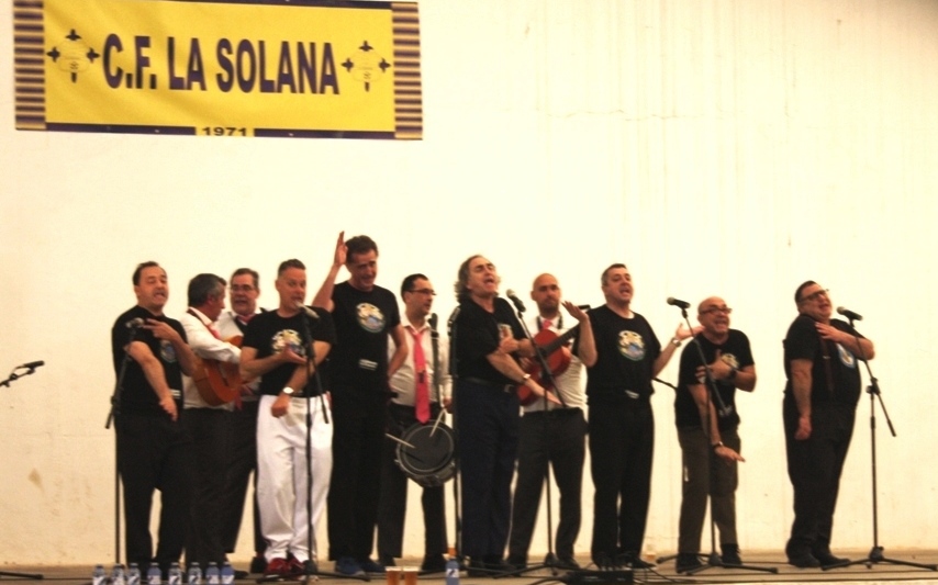 Chirigota del Selu en plena actuación