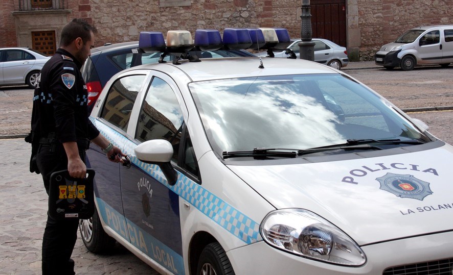 Desfibrilador policial - copia