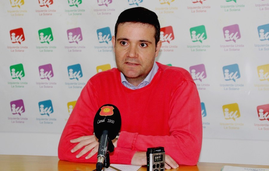 Rueda IU Bernardo Peinado - copia