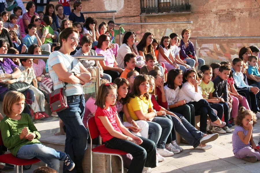 biblioteca lectura niños verano