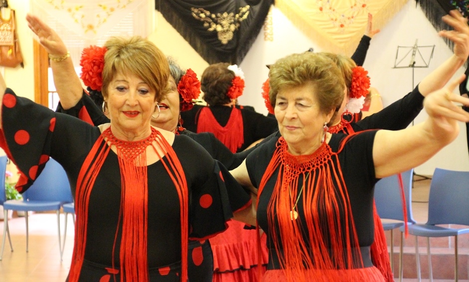 Muestra Mayos mayores baile