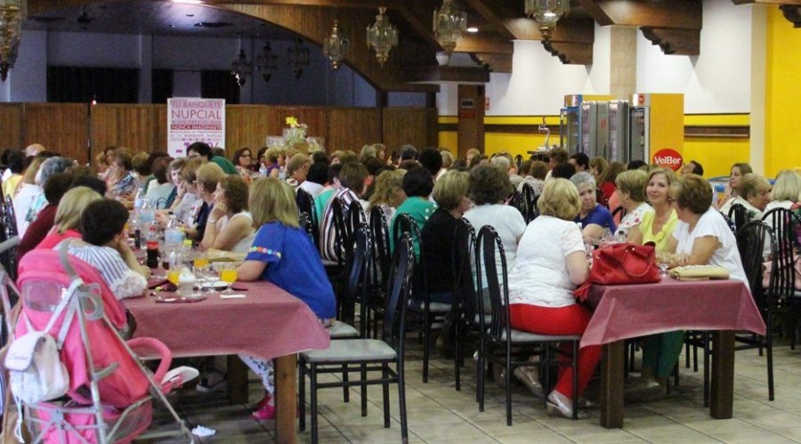 A mujeres fiesta fin de curso
