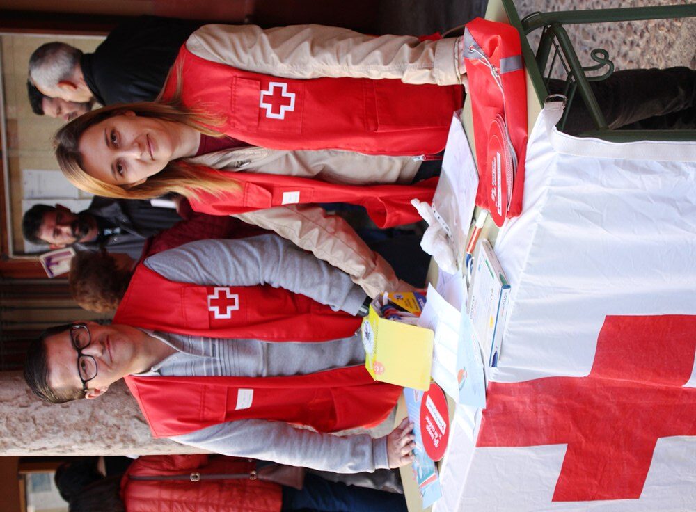 Cruz Roja voluntarios