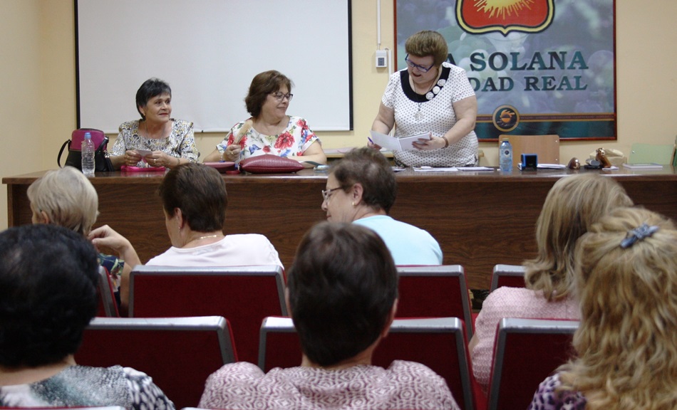 Asamblea viudas-1