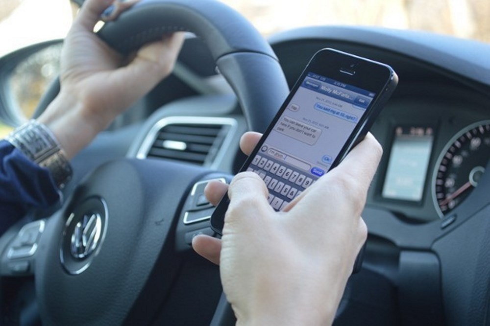 movil al volante