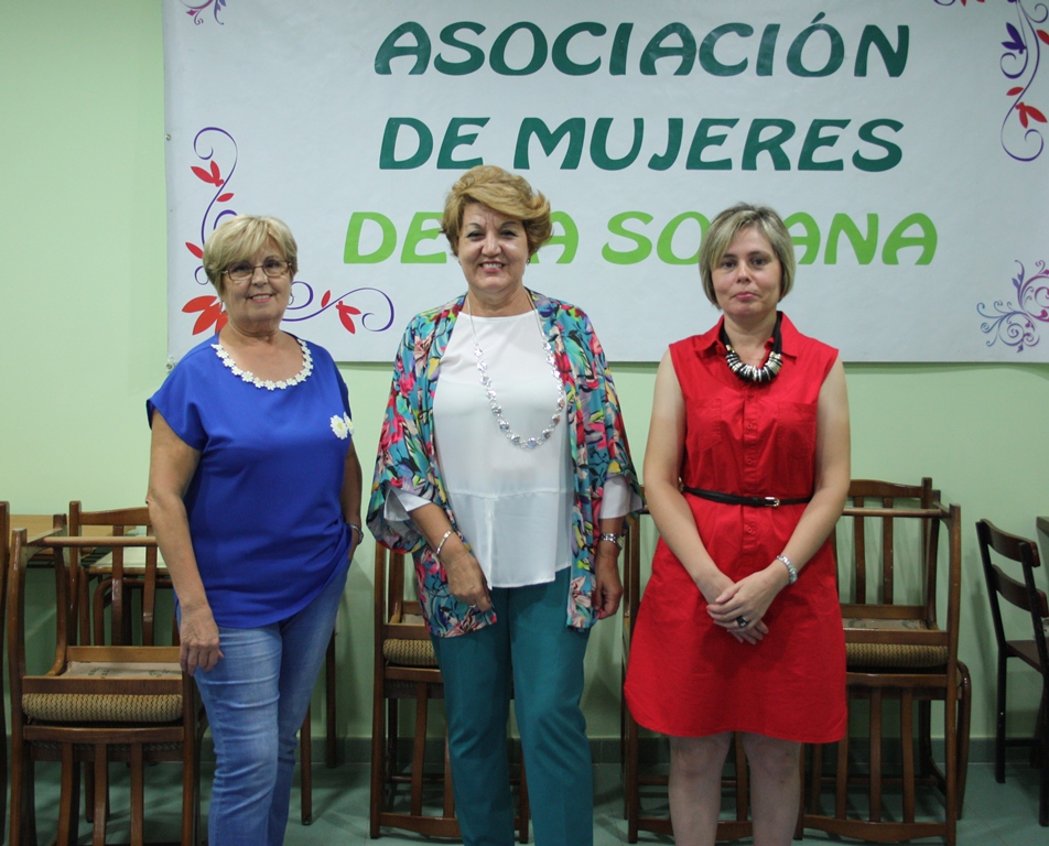 Asociación Mujeres asamblea-1
