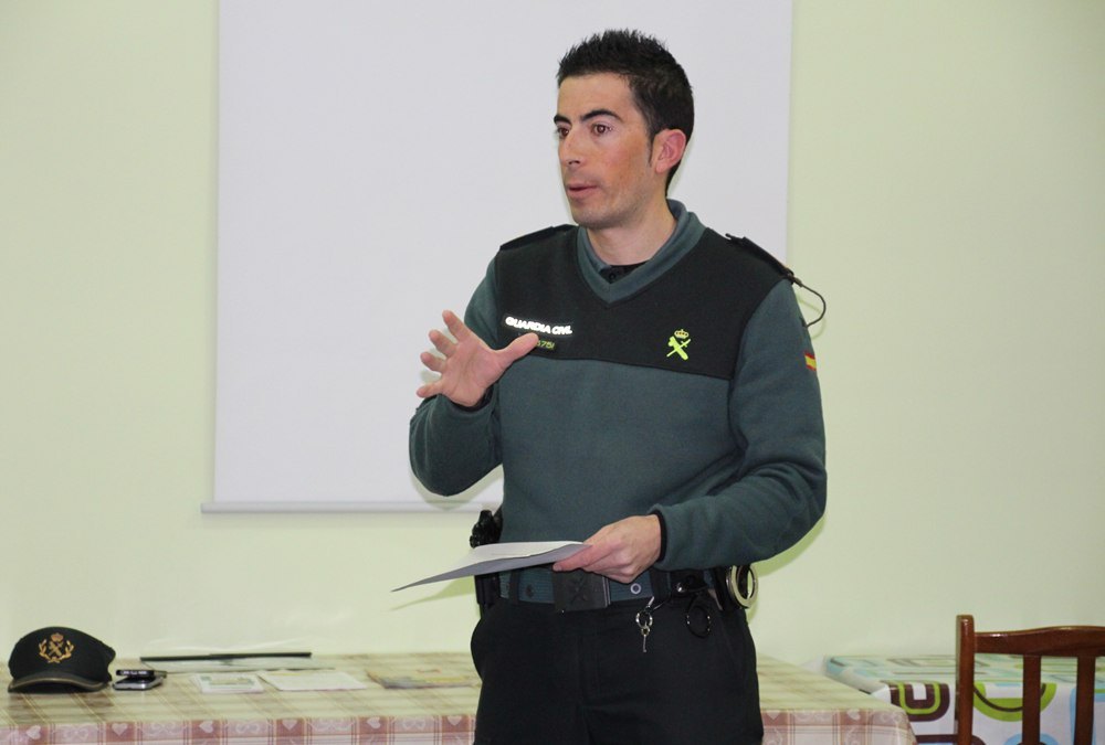 A Mujeres Guardia Civil