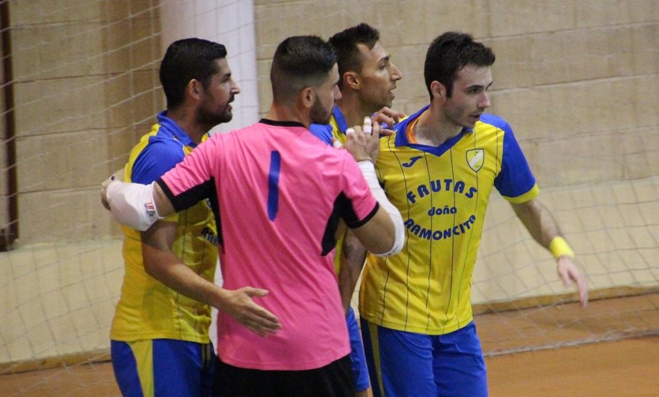 El FS La Solana celebra un gol en casa