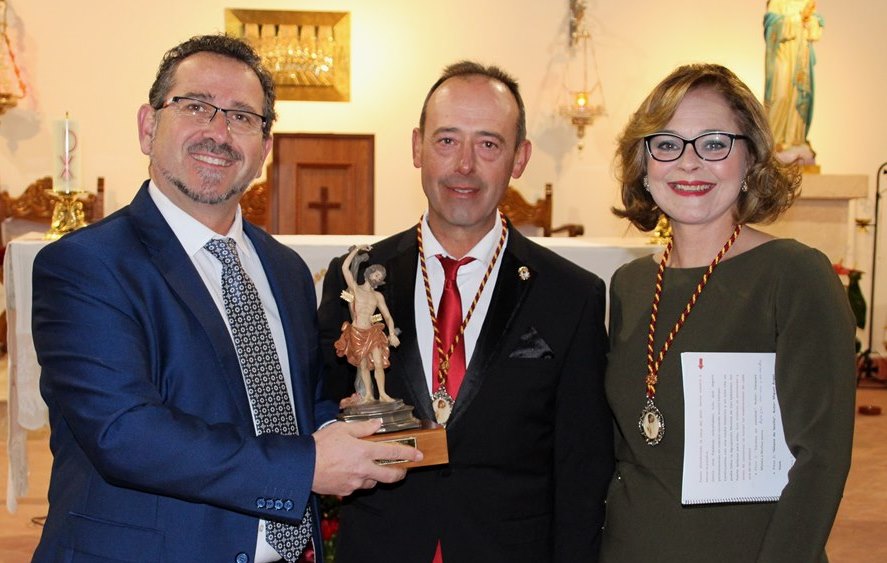 SS pregón entrega estatuilla - copia