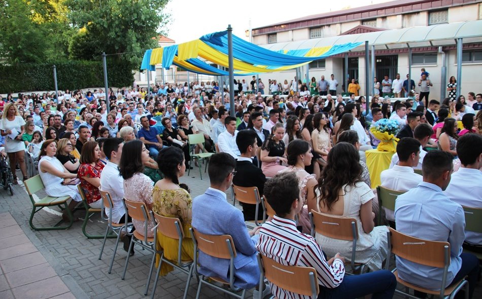 IES MN público-2