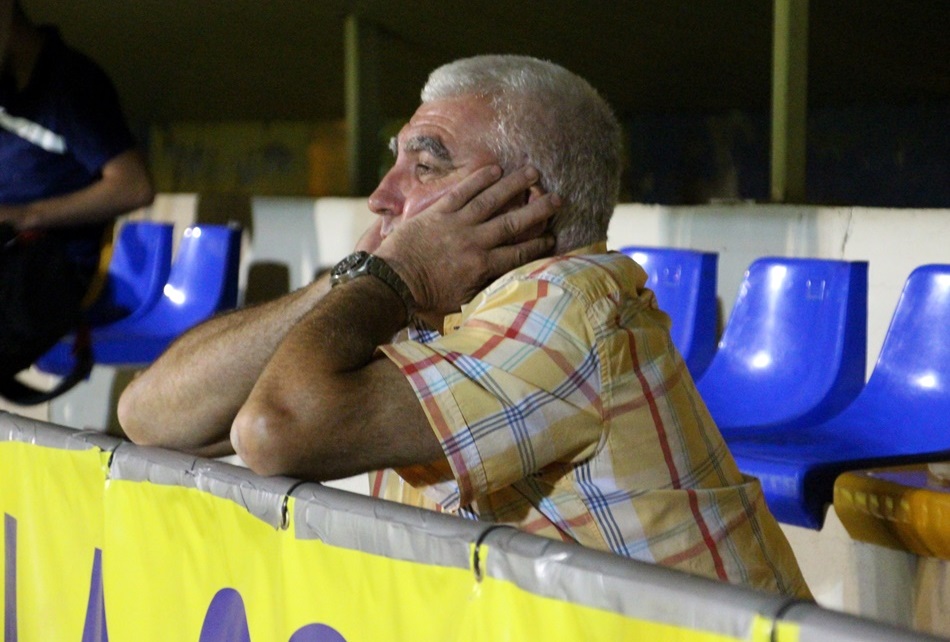 Patricio Peinado caricontecido al final del partido contra el Manchego - copia