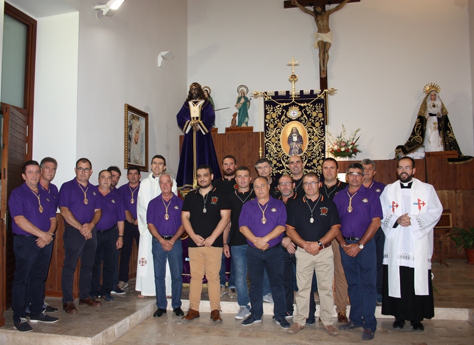 Directivosde las cofradías y sacerdotes
