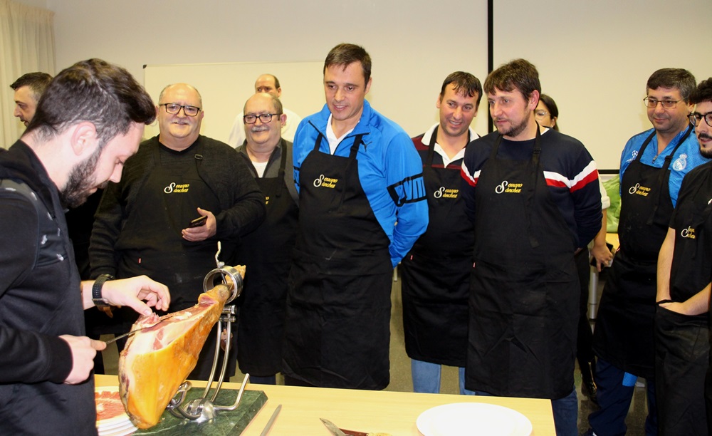 Curso jamón corte