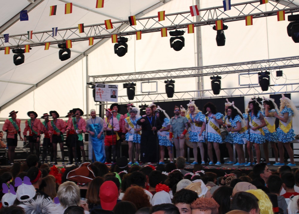 -Los futuros camareros  segundos  clasificados