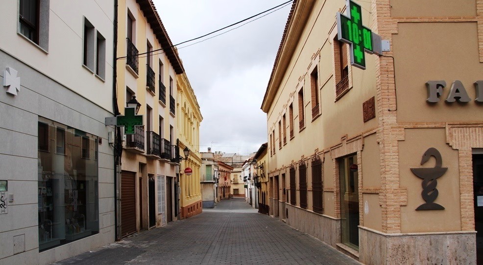 Farmacias en el centro urbano de La Solana