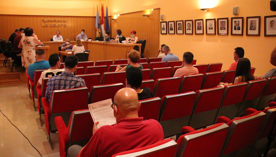 Panorámica del salón de sesiones durante el largo pleno ordinario del 7 de julio