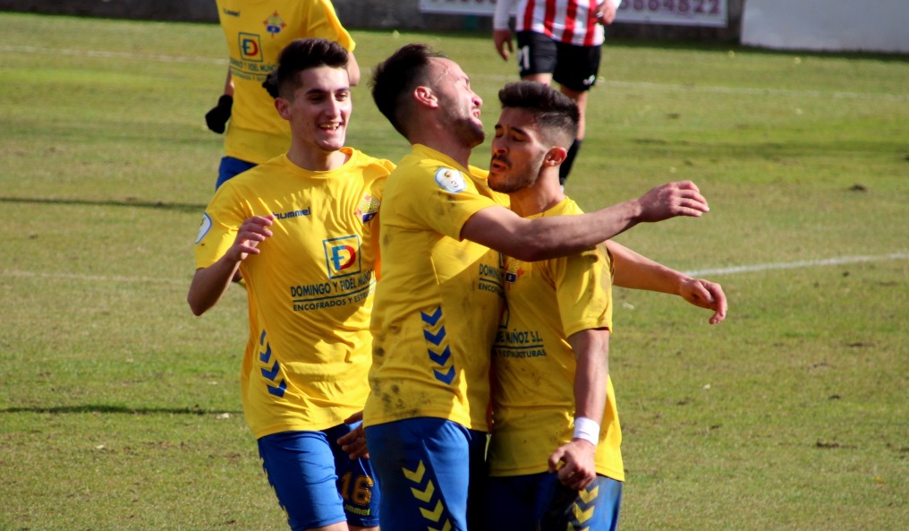 Vicente celebra el empate