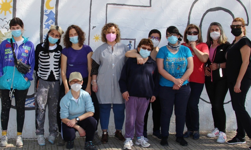 Participantes en la elaboración de los murales