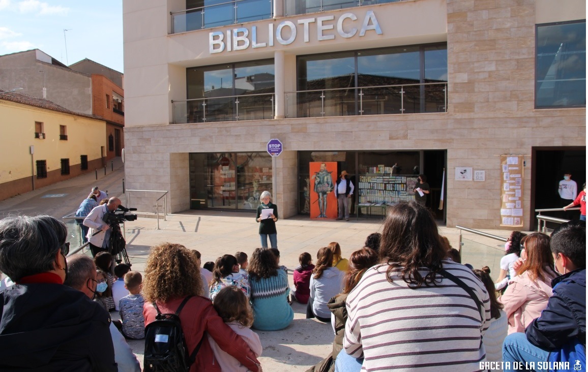 Biblioteca día libro