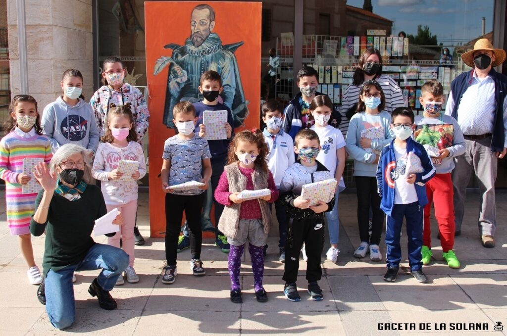 Biblioteca premiados día del libro