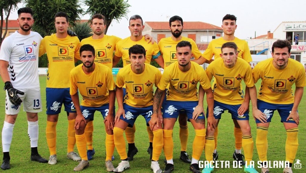 CF La Solana en una alineación de pretemporada