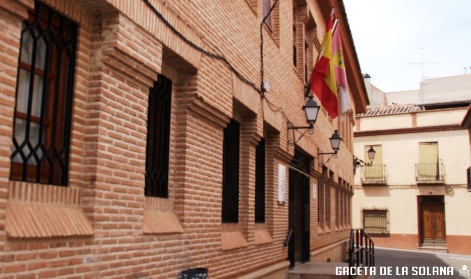 Centro Mayores fachada