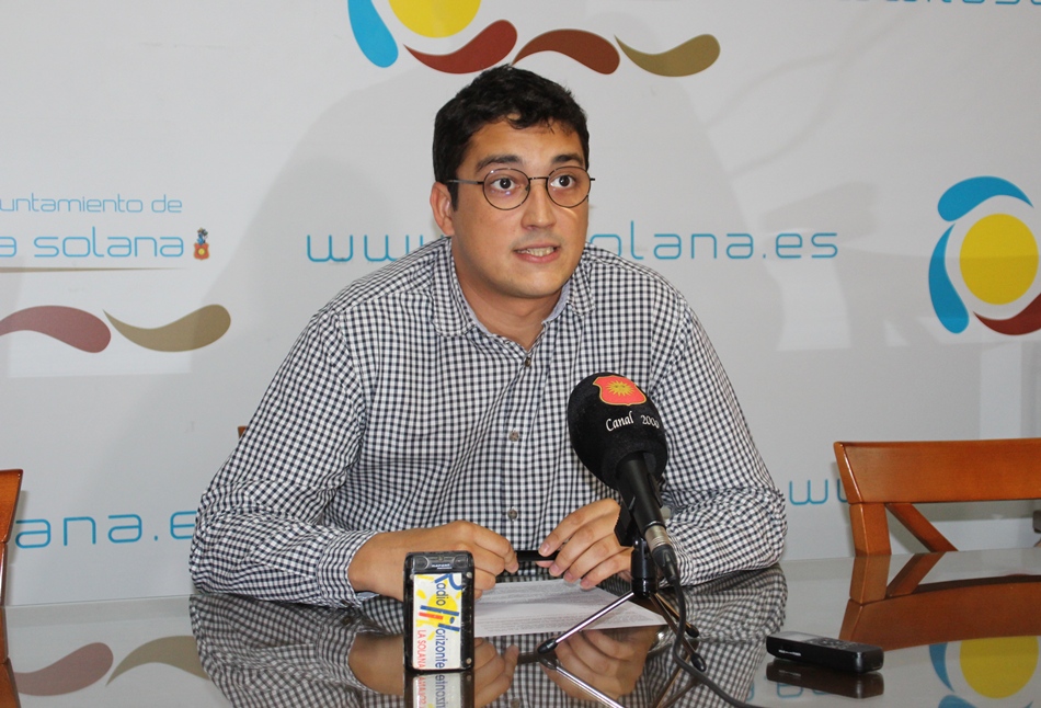 Alcalde asfaltado calles