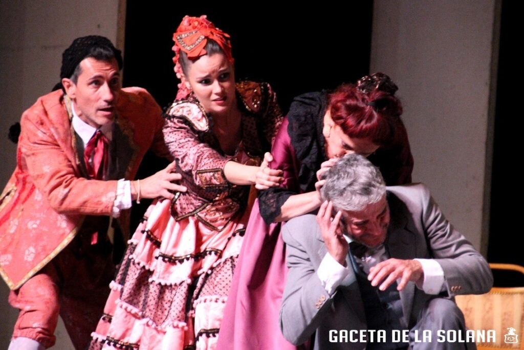 Un momento de El barbero de Sevilla en el Tomás Barrera-