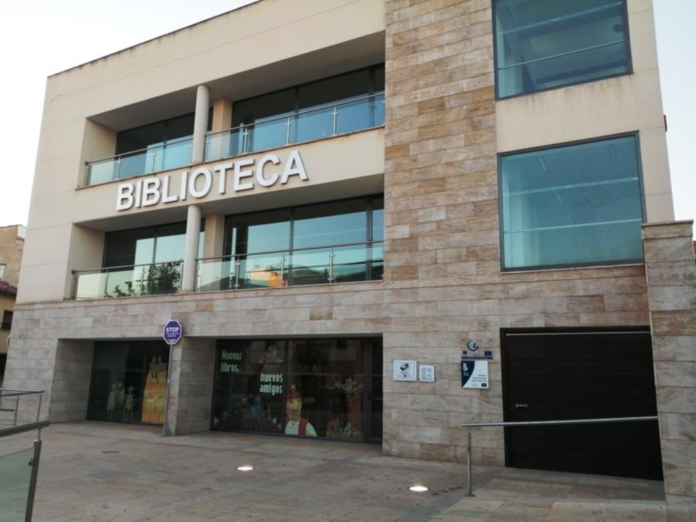 Biblioteca Municipal La Solana