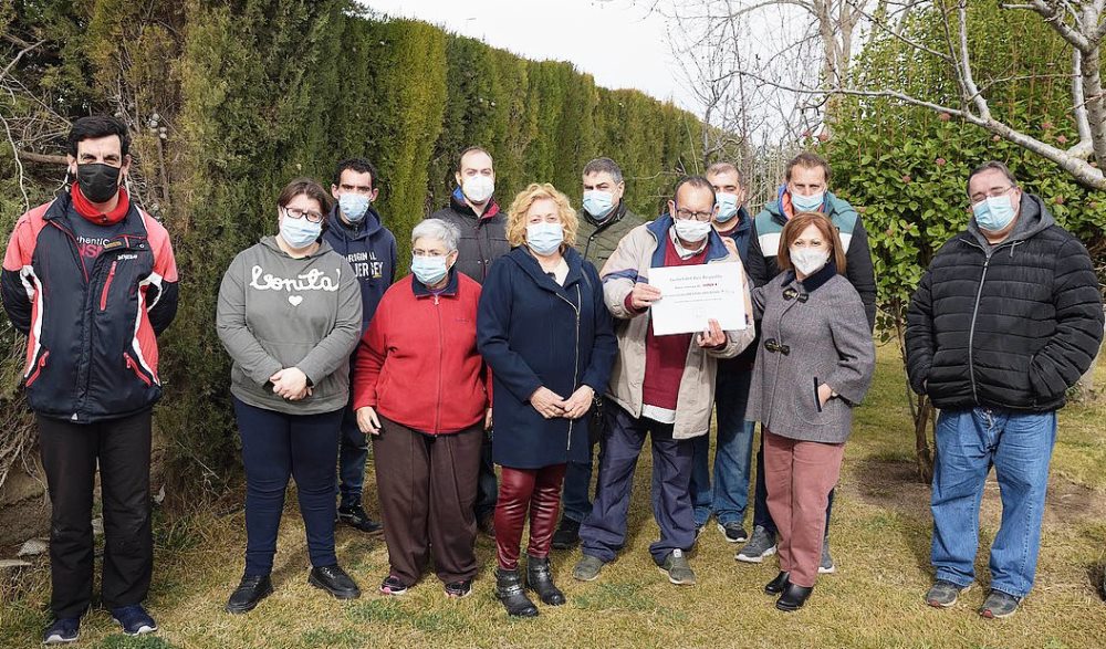 Entrega de recaudacion a la asociacion