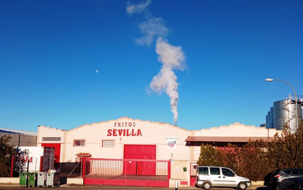 Fábrica de Fritos Sevilla en el polígono Las Escuadras de La Solana
