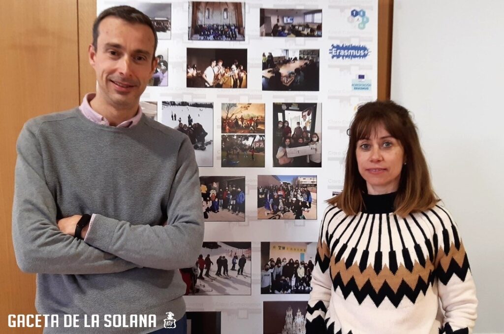 José Ramón García Jefe de Estudios y Maribel Intillaque Orientadora del IES Clara Campoamor