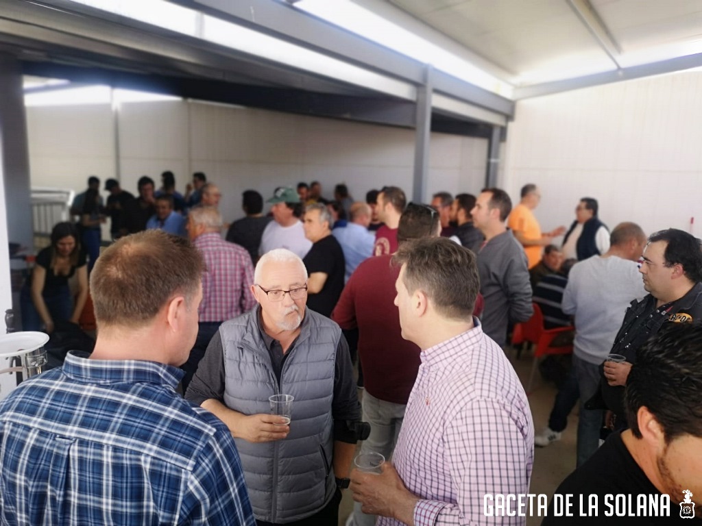 La comida contó con gran afluencia de socios