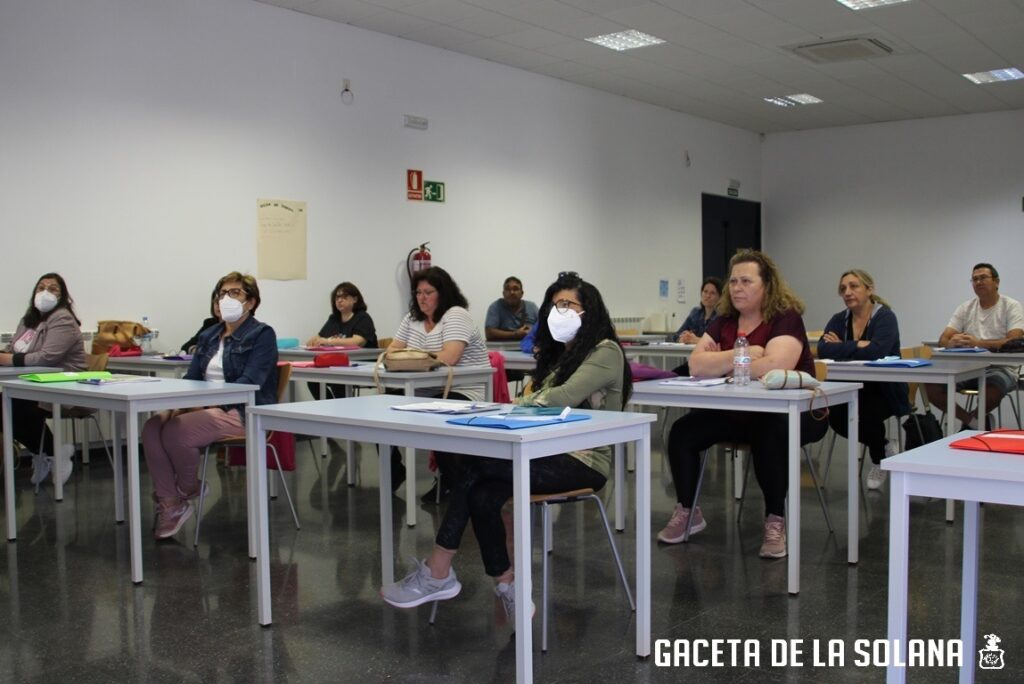 La mayor parte de participantes son mujeres