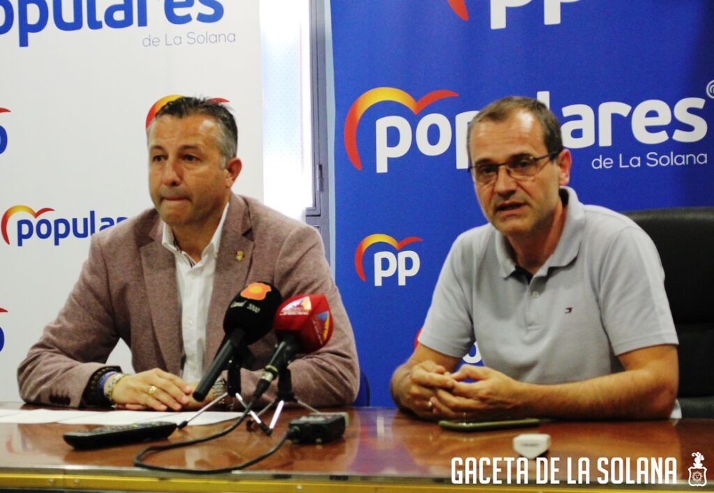 A-Adrián Fernández y Antonio Valiente