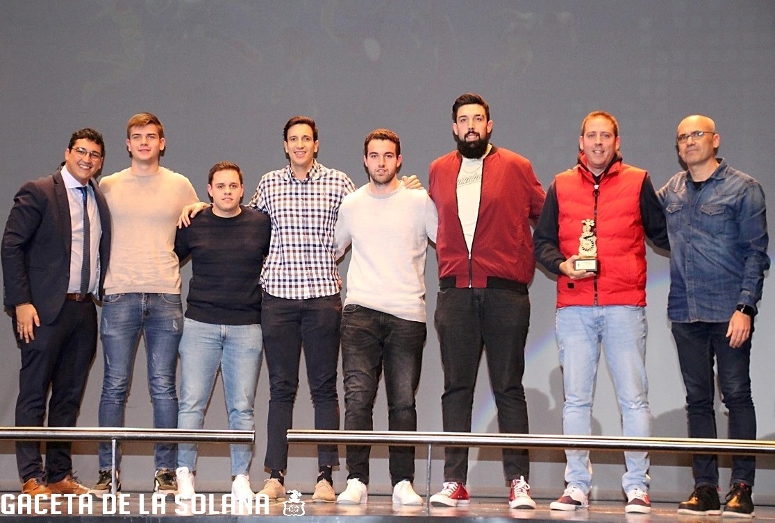 -Gala-basket