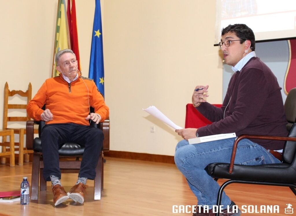 Juan Sisinio Pérez junto a Eulalio Díaz-Cano