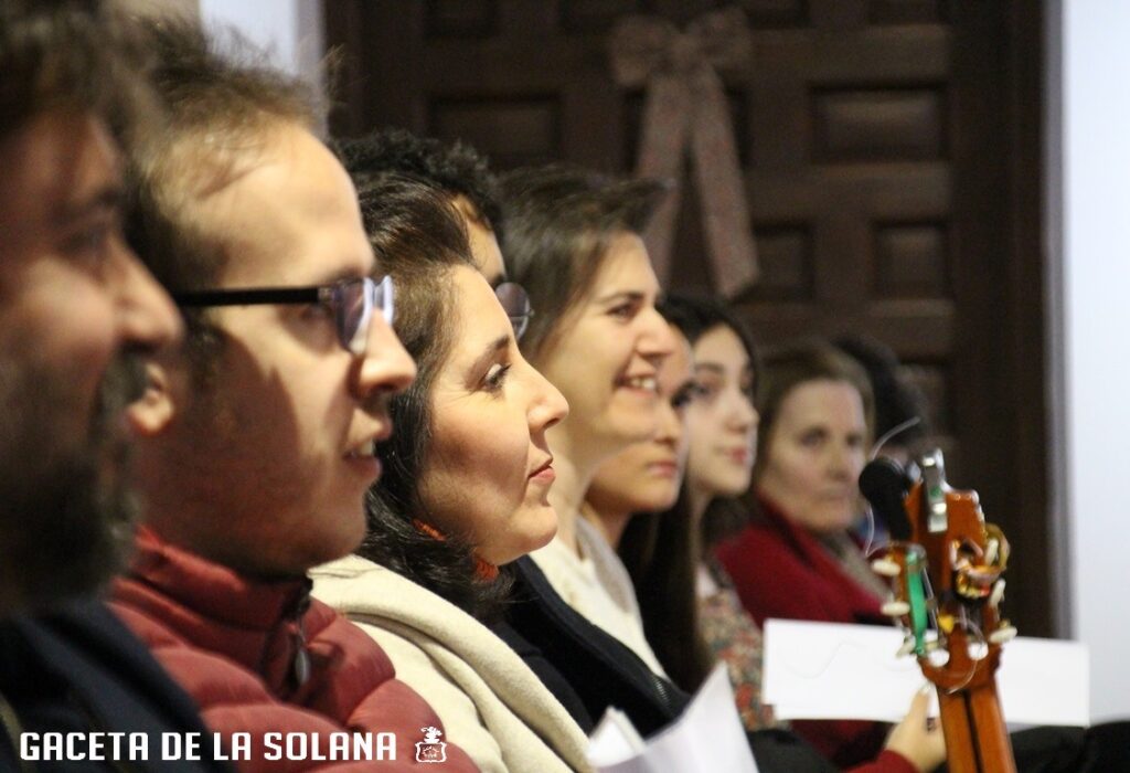 -Participantes en el panel de experiencias