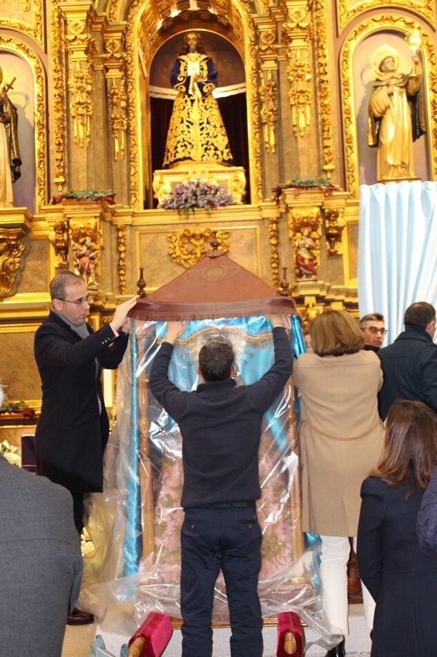 - virgen traslado plástico-2
