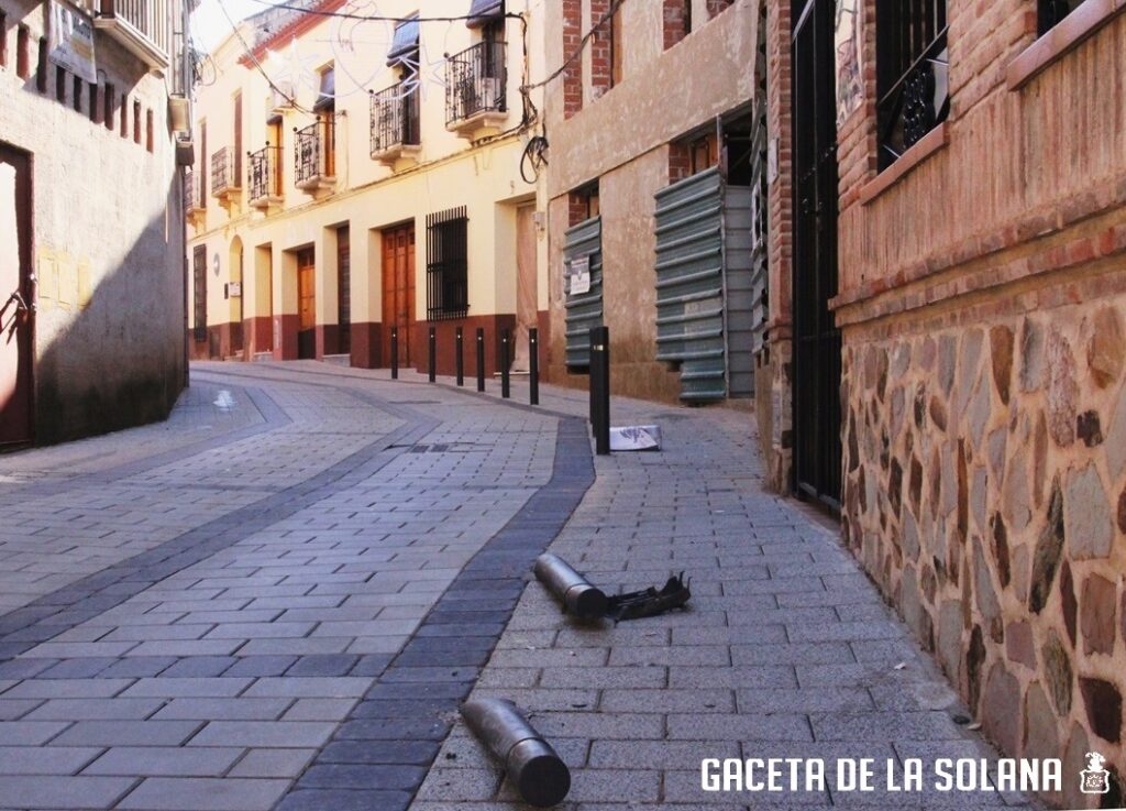 -Bolardos caídos