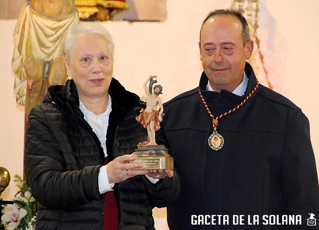 -La viuda de Miguel Moreno recibe una estatuilla